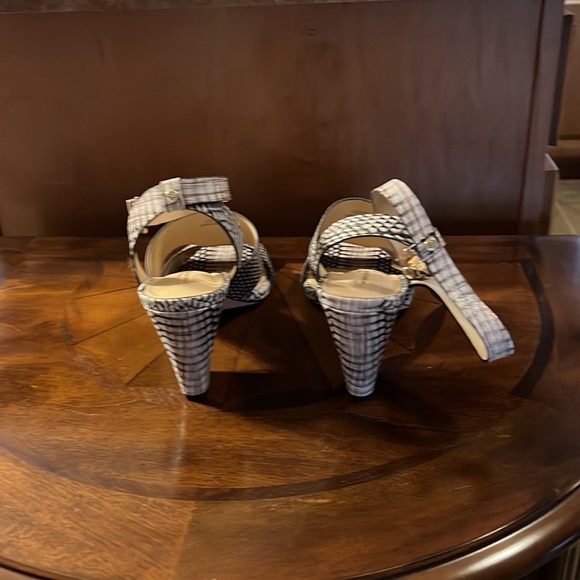 Brand: Antonio Melani     Size: 10 - Picture 3 of 4